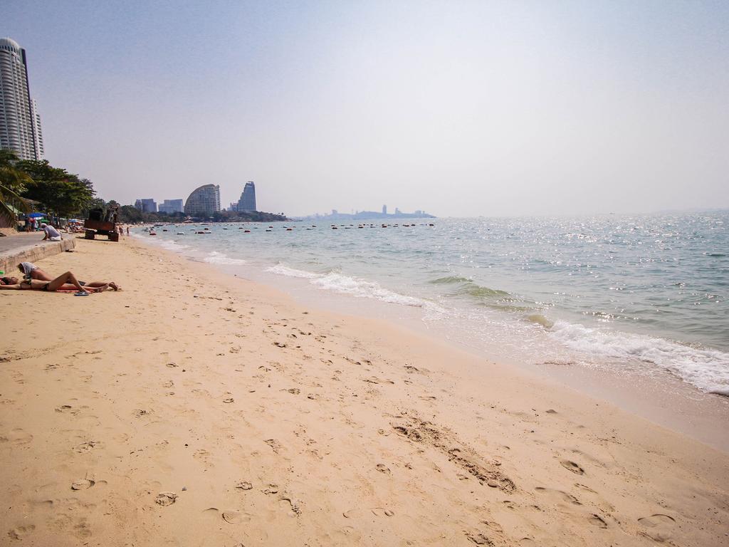 Naklua Pool Villa By Pattaya Sunny Rentals Exterior foto