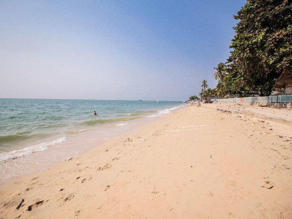 Naklua Pool Villa By Pattaya Sunny Rentals Zimmer foto